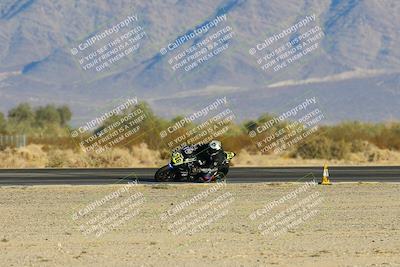 media/Dec-07-2024-CVMA (Sat) [[21c5f1ef85]]/Race 11-Amateur Supersport Open/